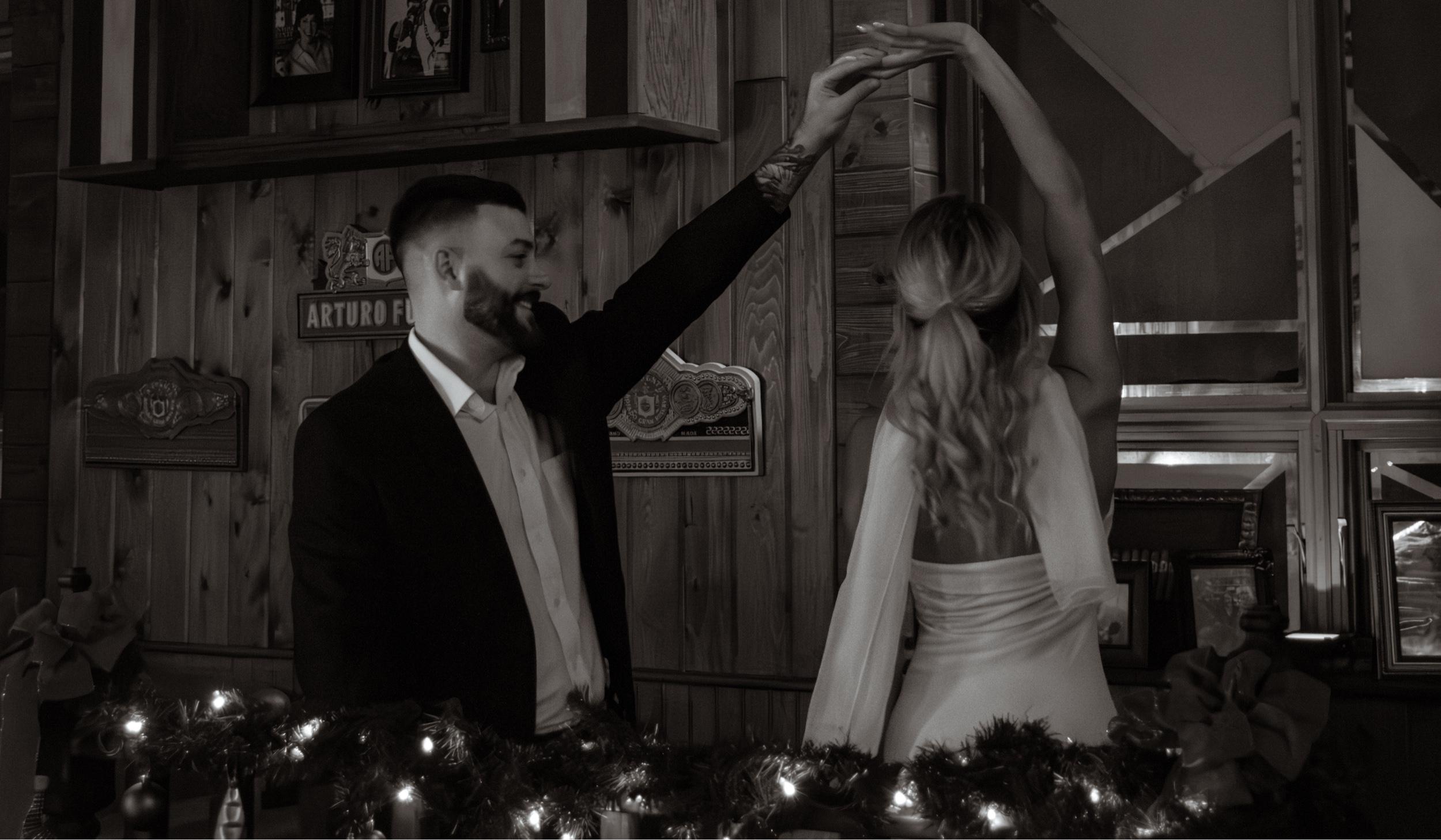 The Wedding Website of Jessica Holt and Ryan Camery