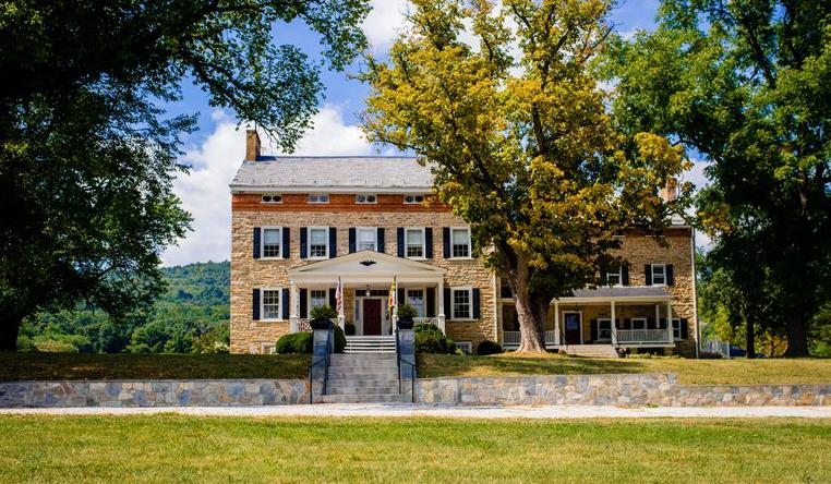 The Wedding Website of Taylor Moore and Trevor Burch