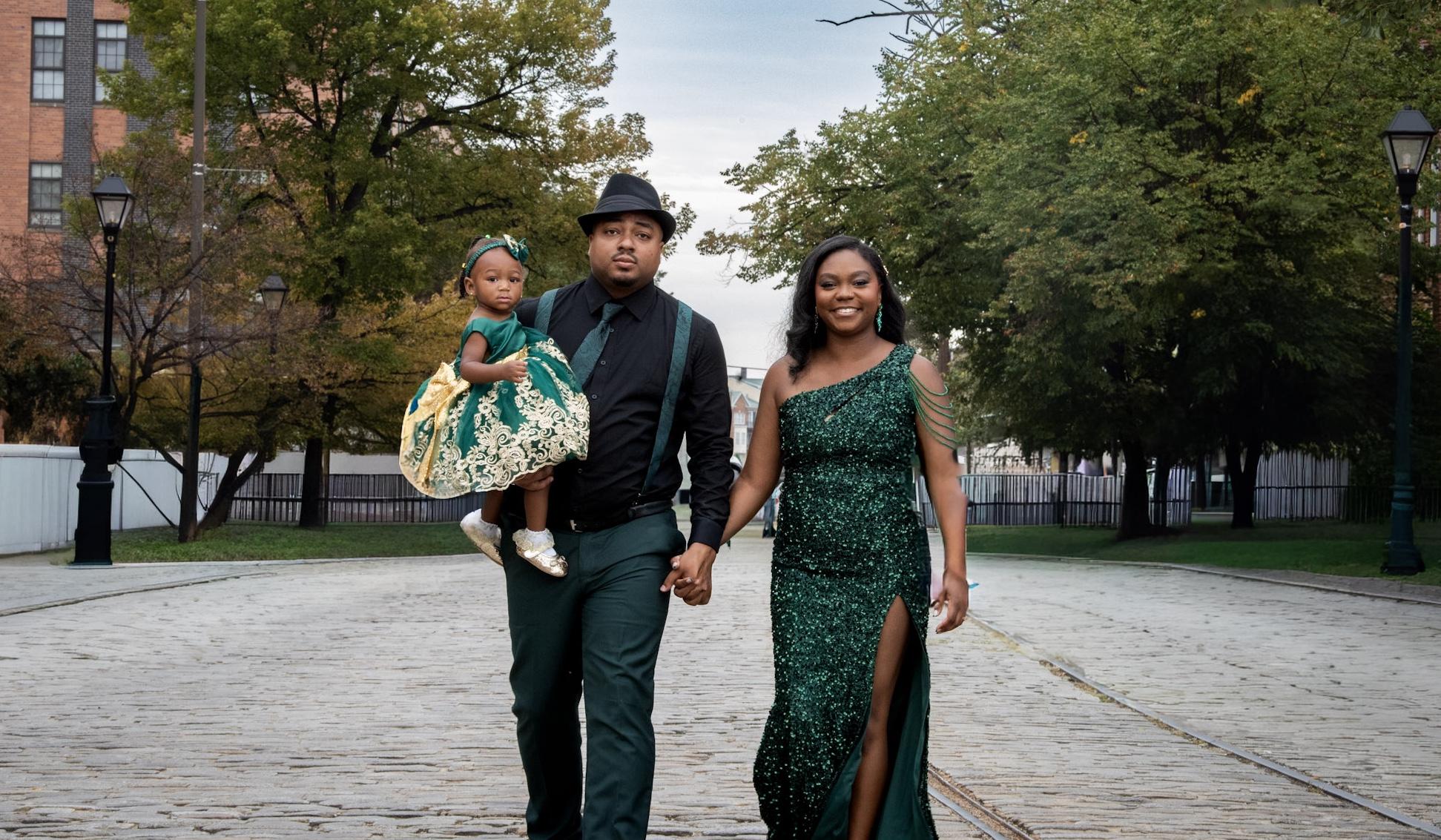 The Wedding Website of Jada Salter and Ayris Hopkins