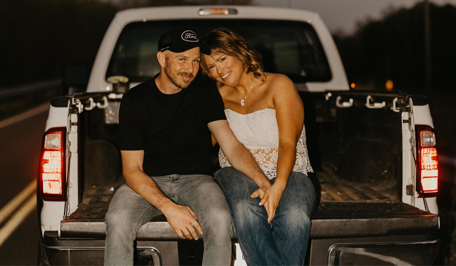 The Wedding Website of Ronnia Parsley and Chris Conard