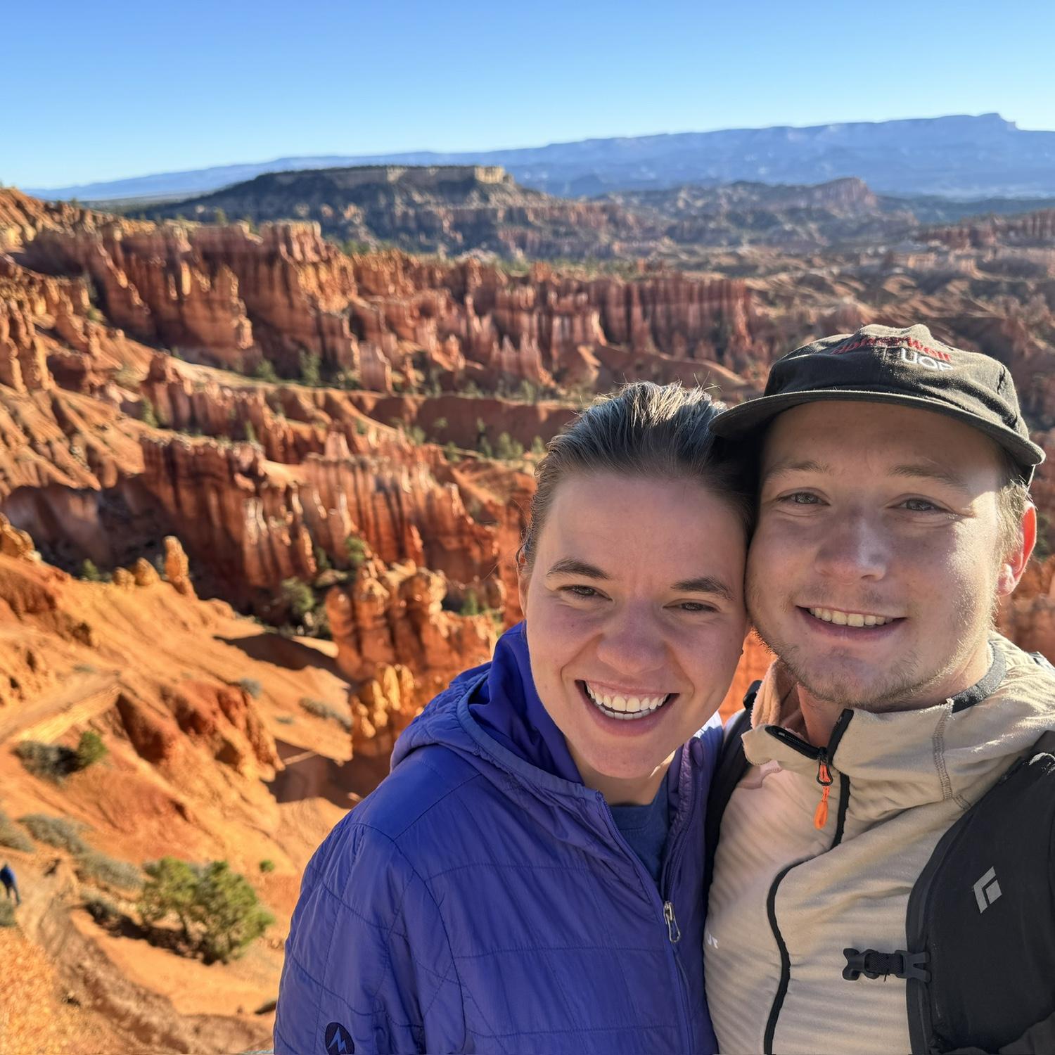 Vickie showing Ti around Bryce Canyon NP