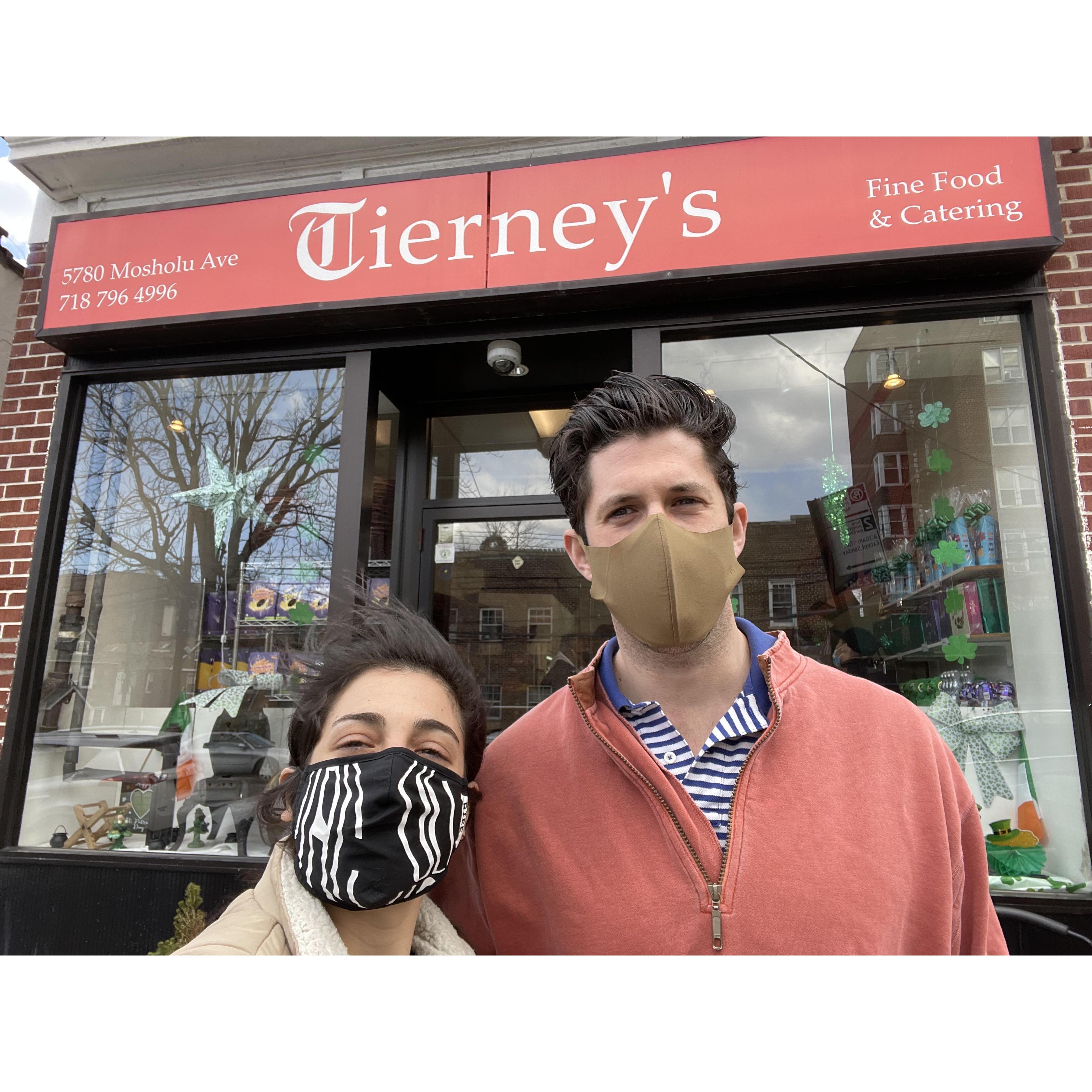 Julia taking Bennett to Riverdale Country Day School and checking out where Julia went to elementary and high school...and Julia's favorite nearby deli with free oatmeal raisin cookie samples.