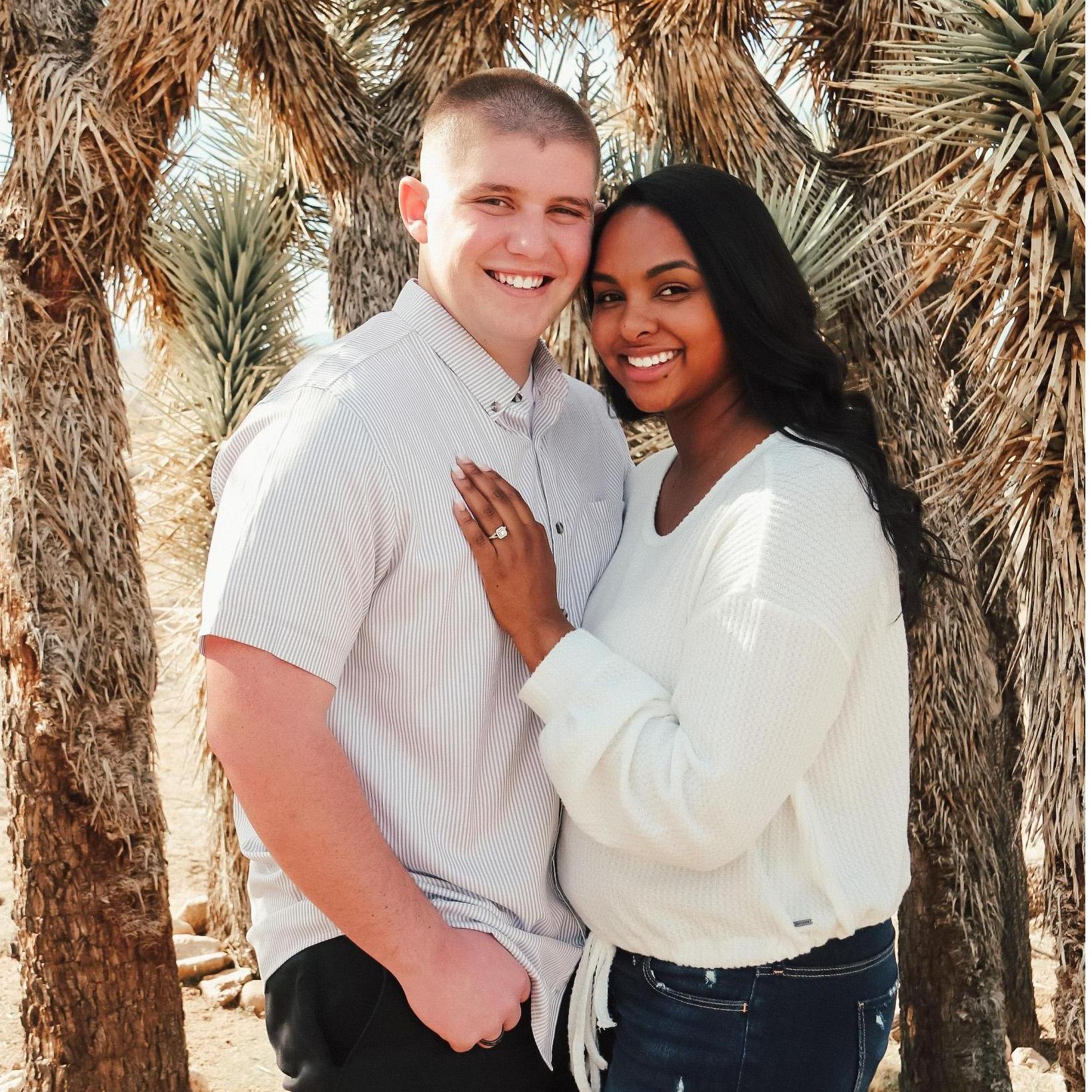 Our engagement photos came out amazing !