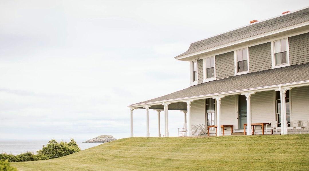 The Wedding Website of Lydia Antrim and Sam Walker