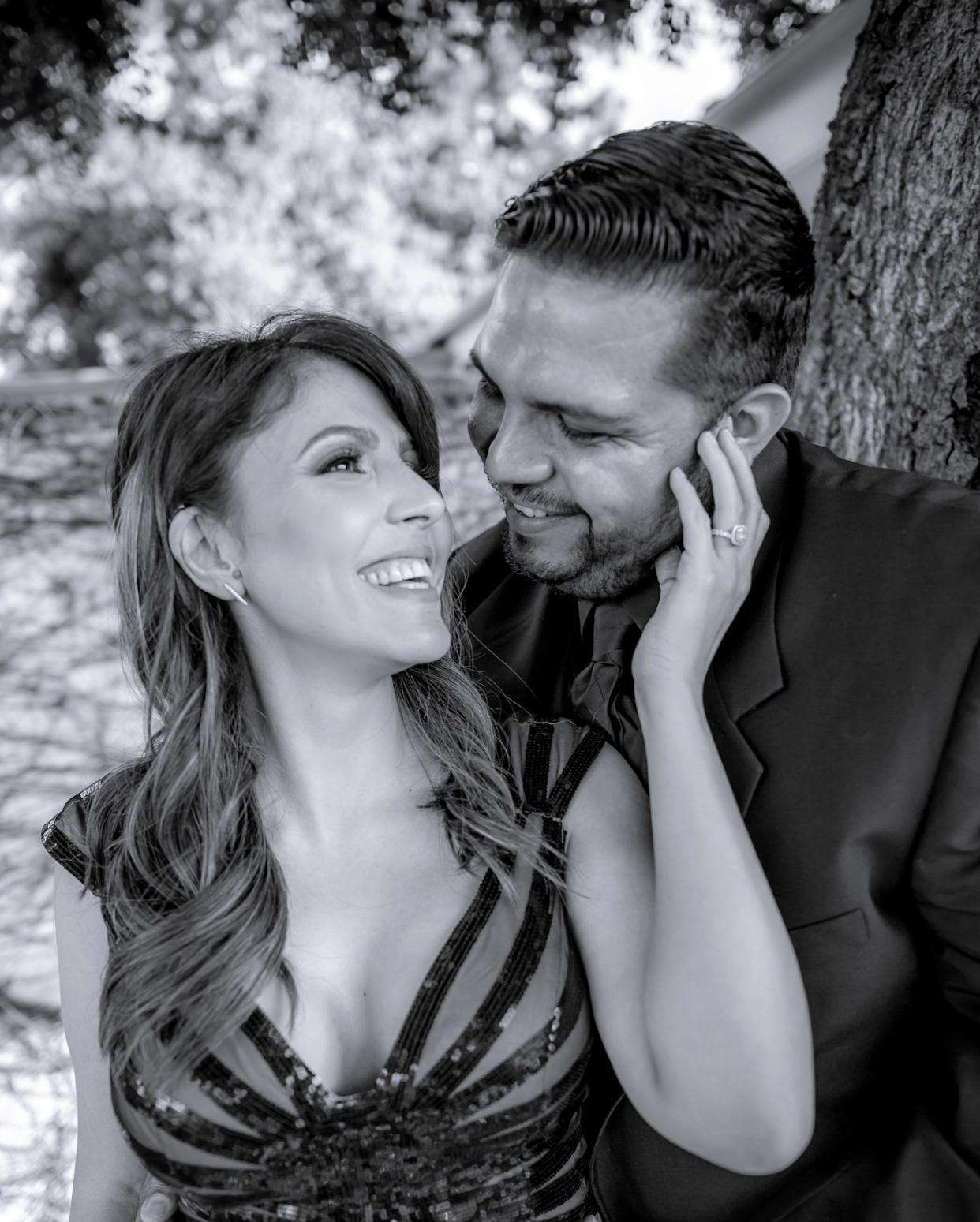 The Wedding Website of Rosalyn Hernandez and David Gomez