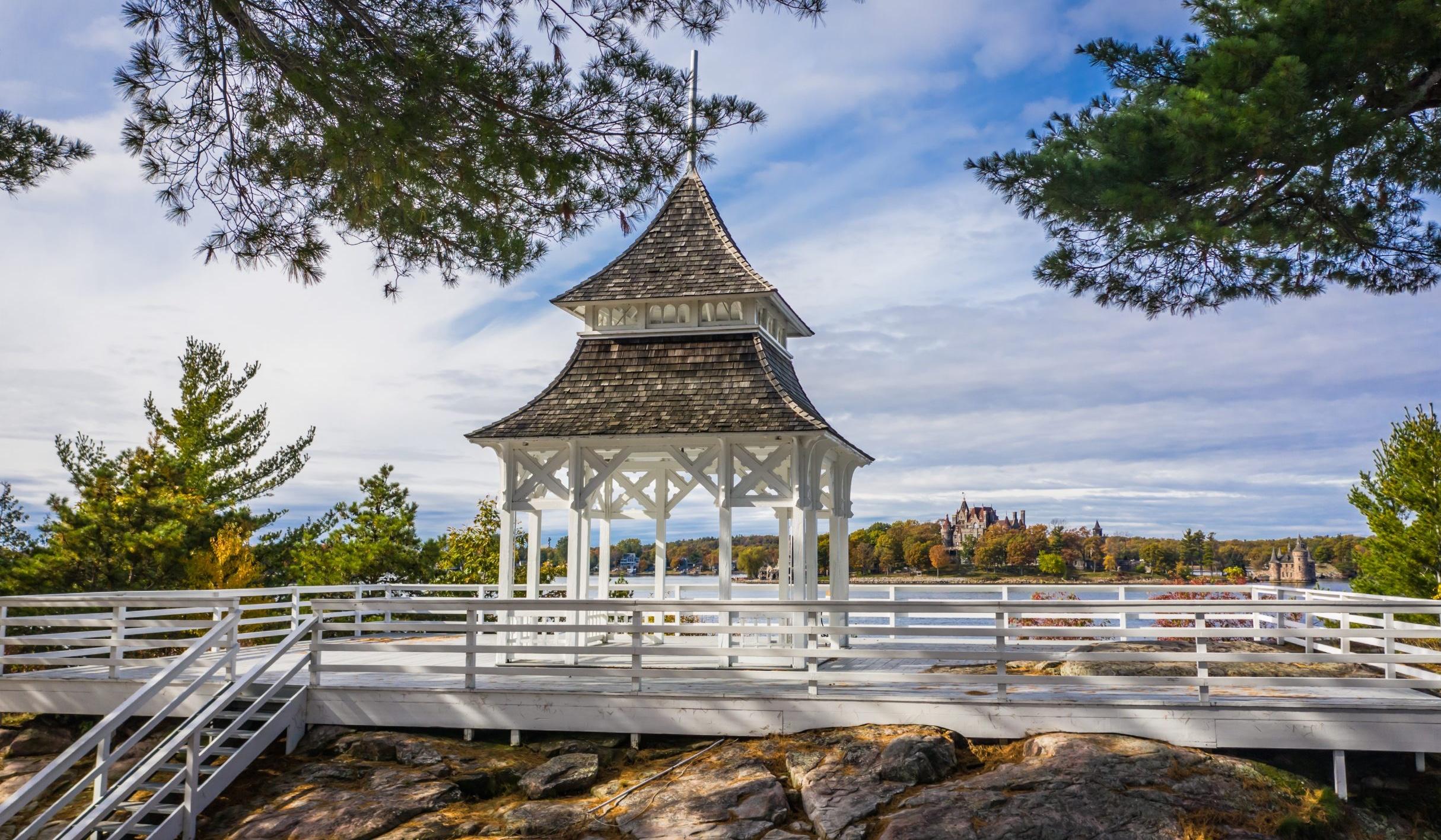 The Wedding Website of Susie Q Erck and Kyle Gionet
