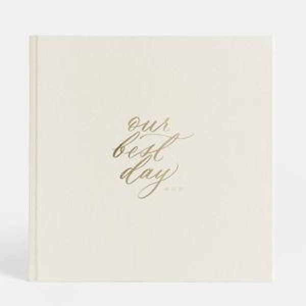 Premium Layflat Wedding Album | Artifact Uprising