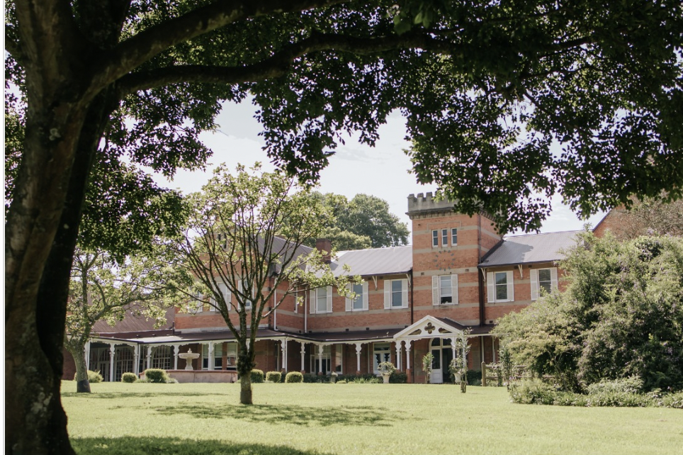 The Wedding Website of Liam Friend and Frances Martin