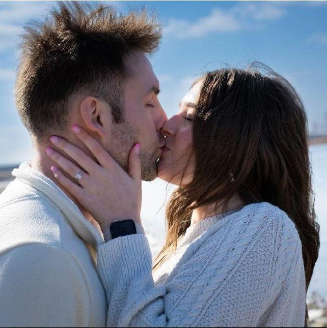 We held this kiss for an entire minute. (For the picture of course!)