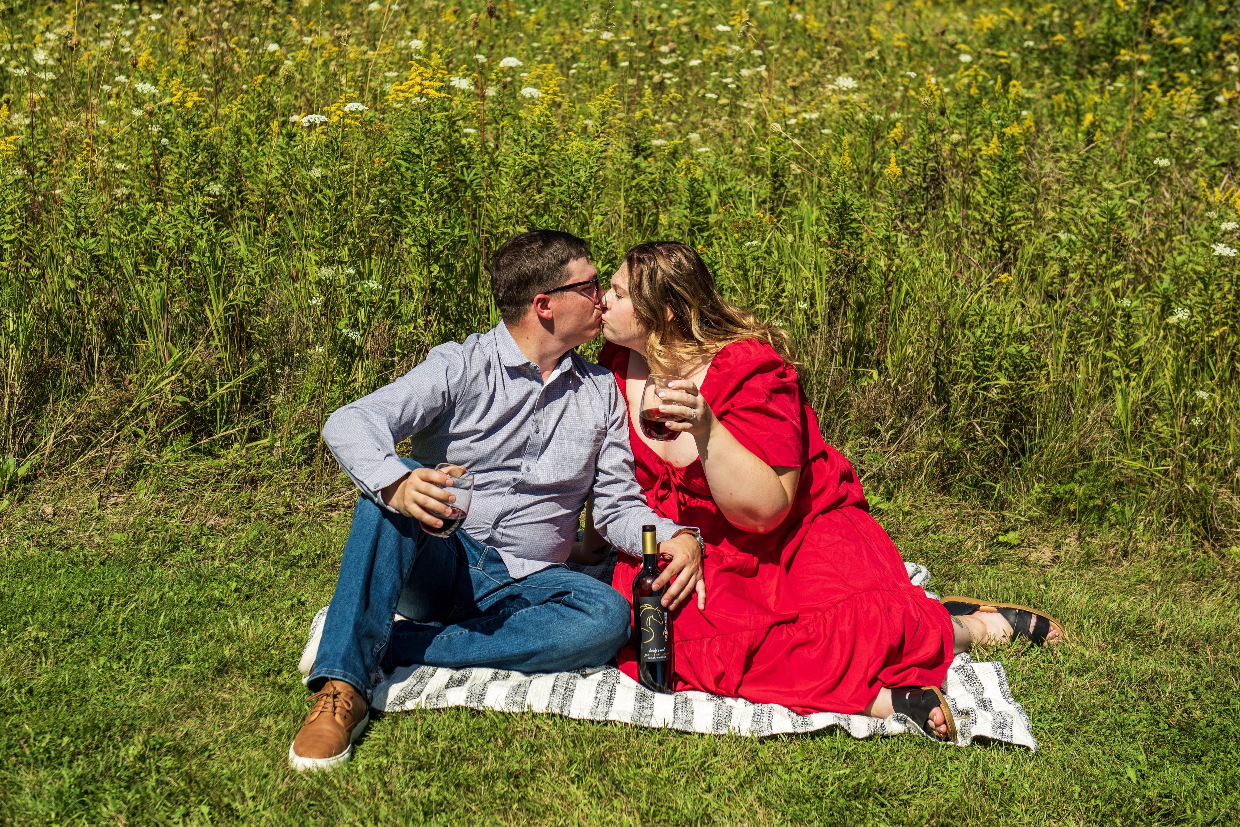 The Wedding Website of Danielle Meyer and Eric Moehn