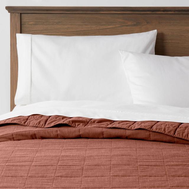 King Space Dyed Cotton Linen Quilt Rust - Threshold™