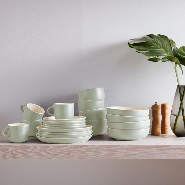 Kaloh Dinnerware Set of 20 Suite Celadon