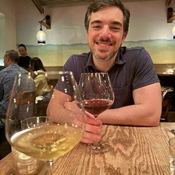 Wine Tasting For Two | Una cata de vinos para dos