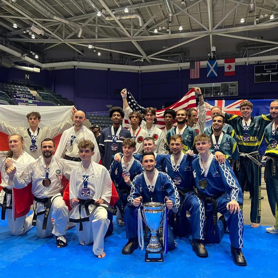 Excellent fighting from Ian and team USA to place on the podium!
