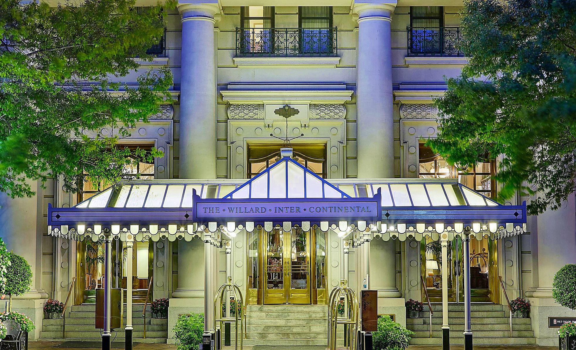 The Wedding Website of Monica Baumgartner and William Sieber