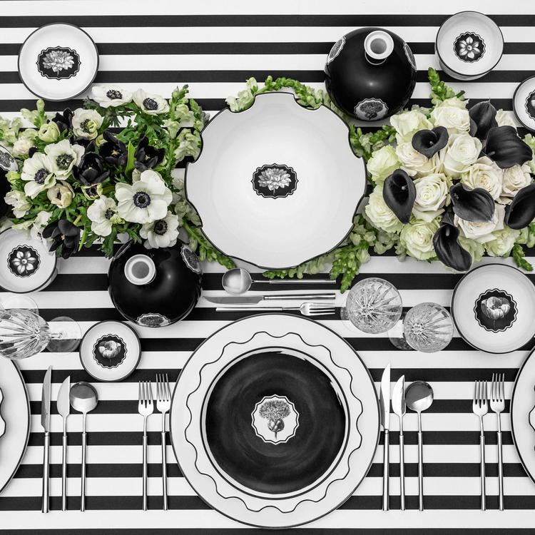 [8枚セット] Vista Alegre ラージエクリプス ディープルナプレート Vista Alegre, Christian Lacroix - Herbariae Dinner Plate, Set of 4