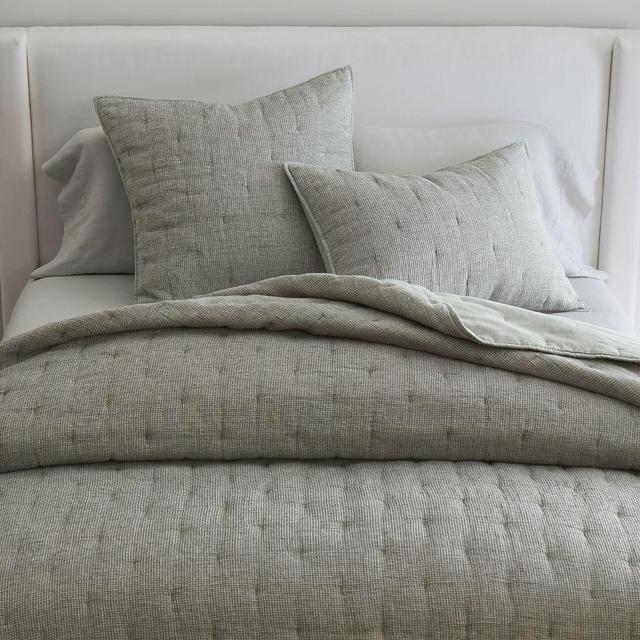 Light Gray Belgian Flax Linen Waffle Quilt, King/Cal. King
