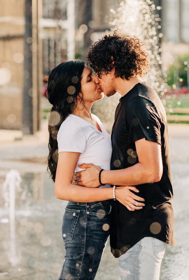Close your eyes!! 🙈🥰