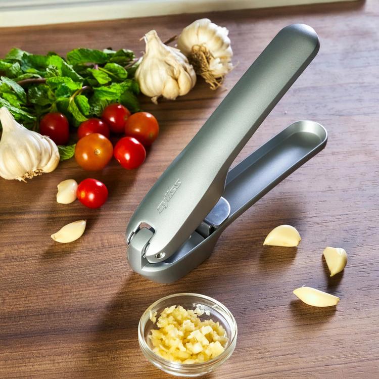 Zyliss, Susi 4 Garlic Press | Zola