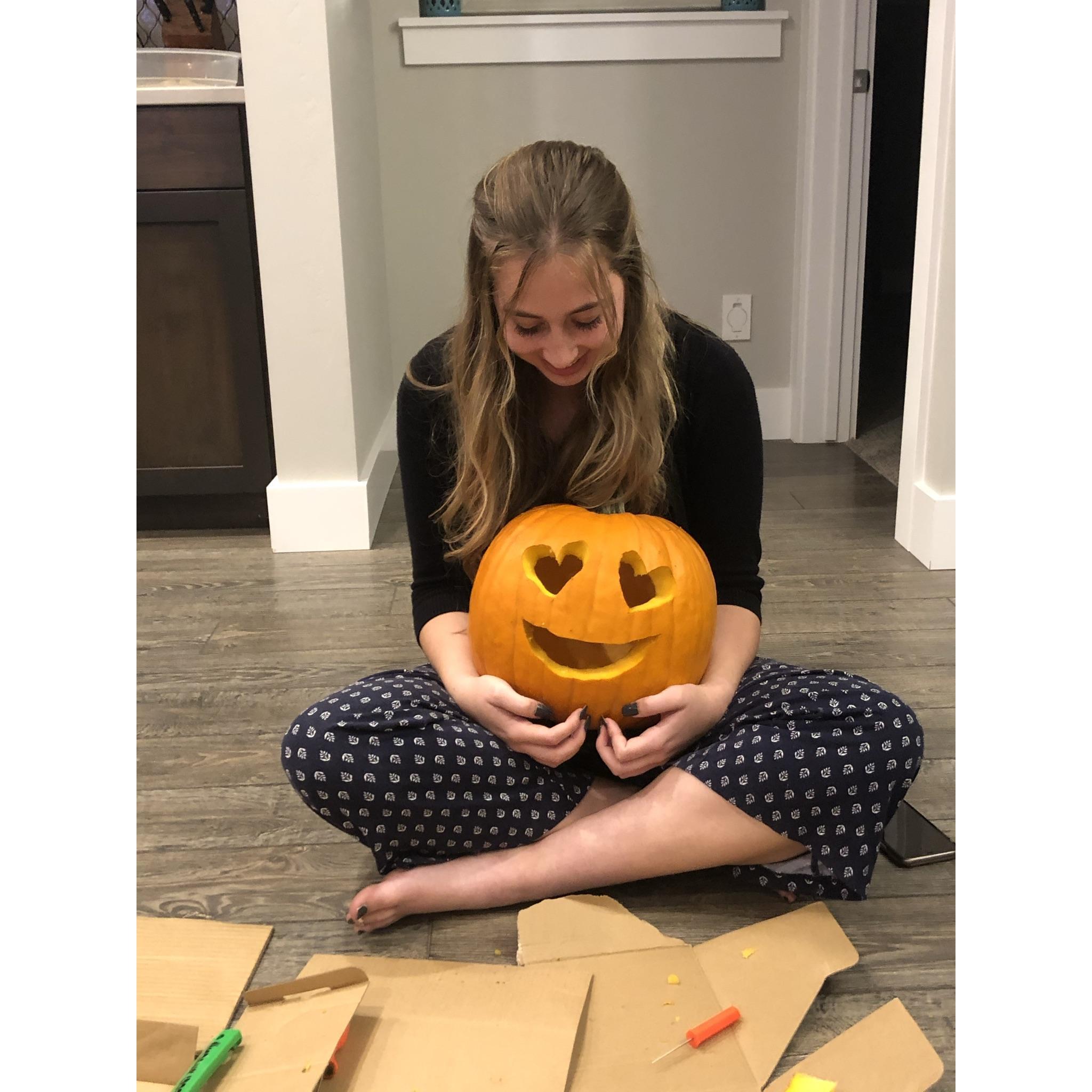 Carving pumpkins 2020