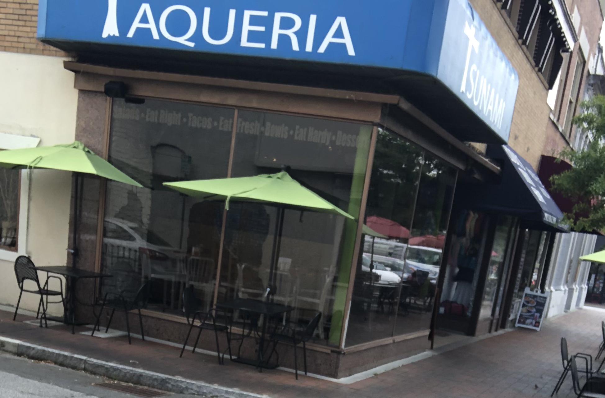June 5, 2019: John and Alyssa went on their first date at Taqueria Tsunami on John’s drive to move to DC. Keira also came! They were supposed to meet earlier by themselves, but the time zone changed!