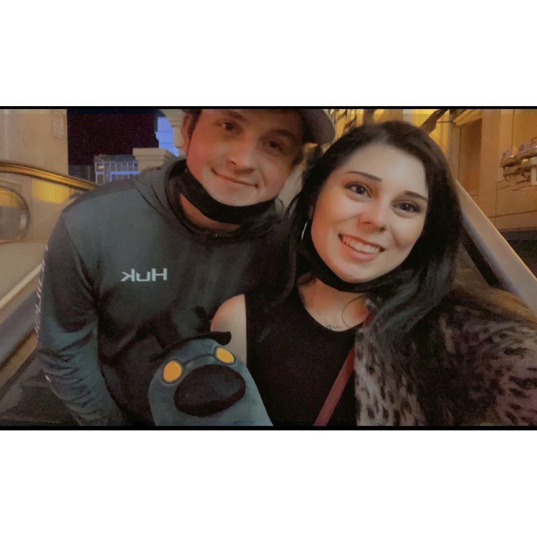 Vegas 2022 - our first ✈️ trip together