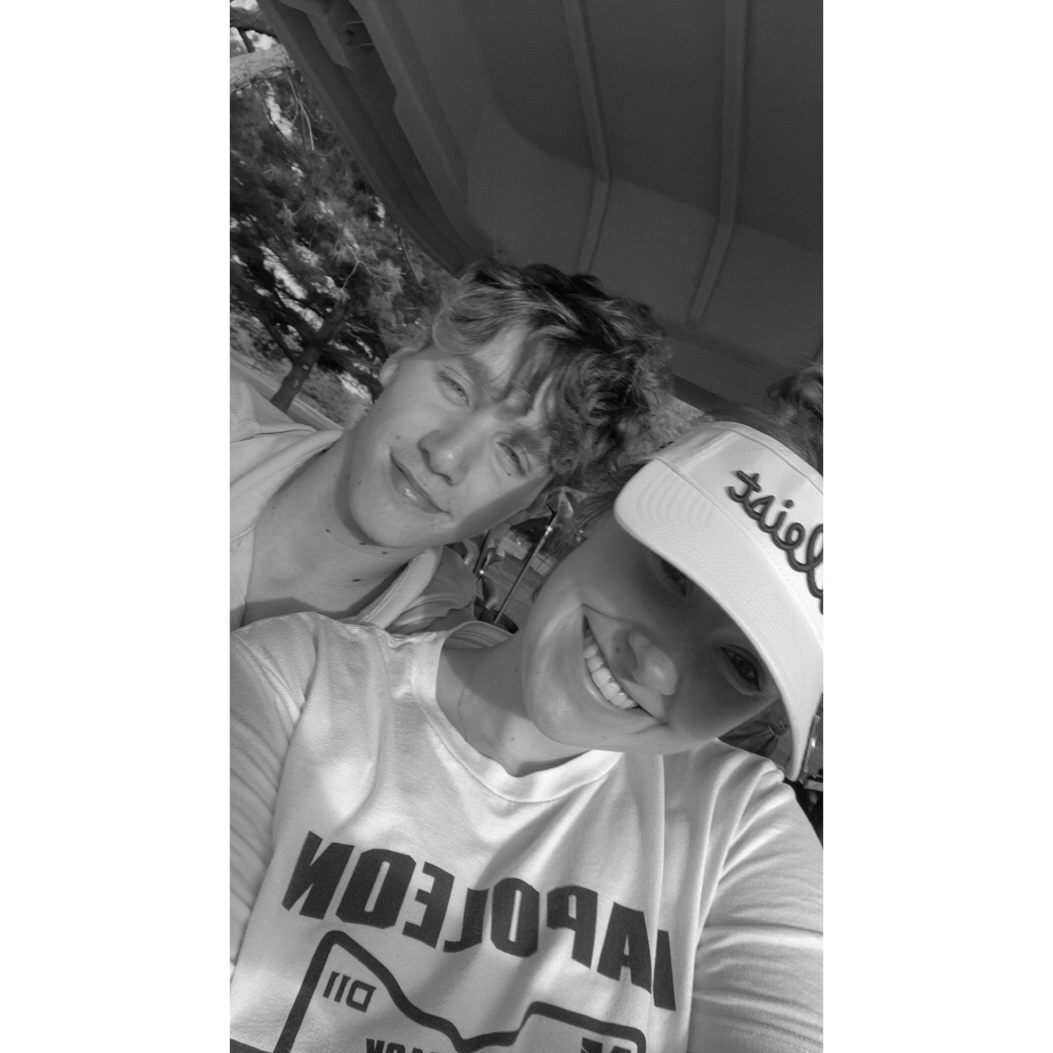 We love to golf!