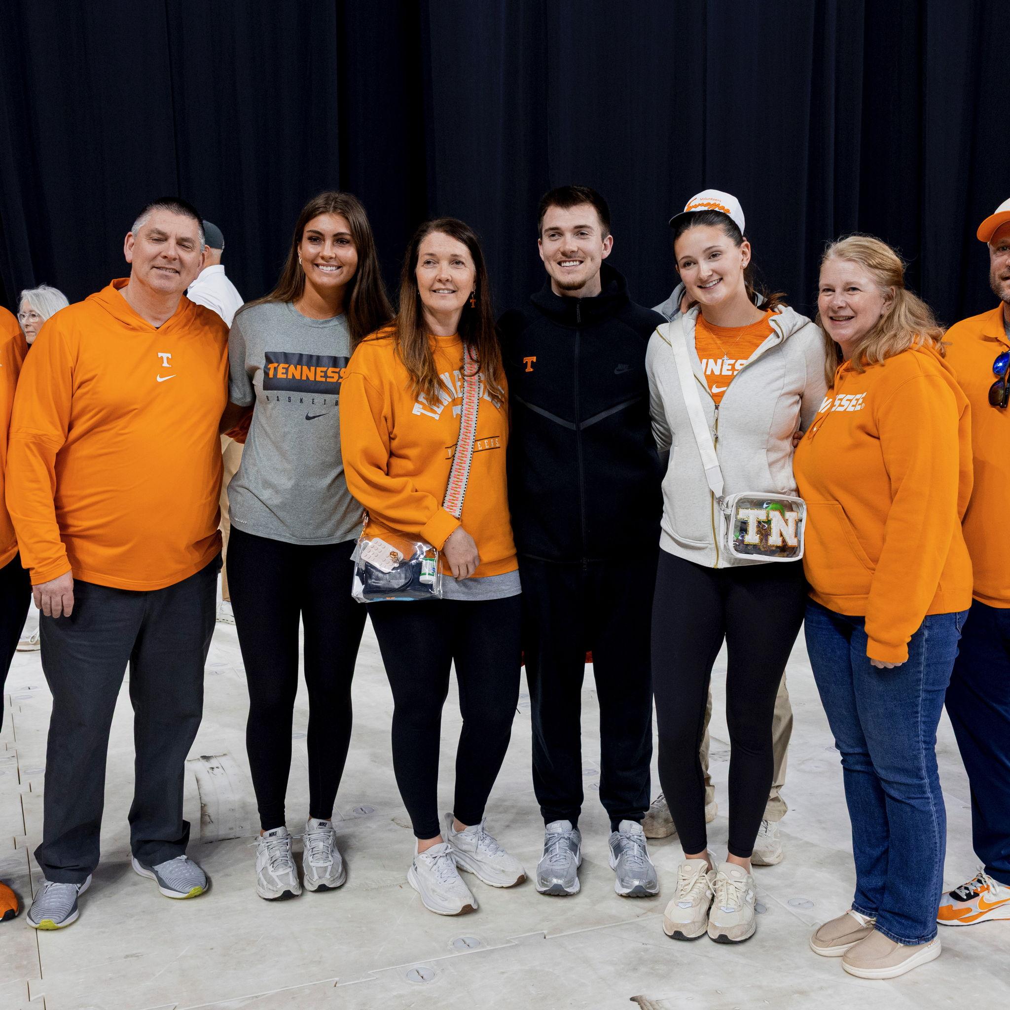 Avery and Grant's family coming to suport in the elite 8!