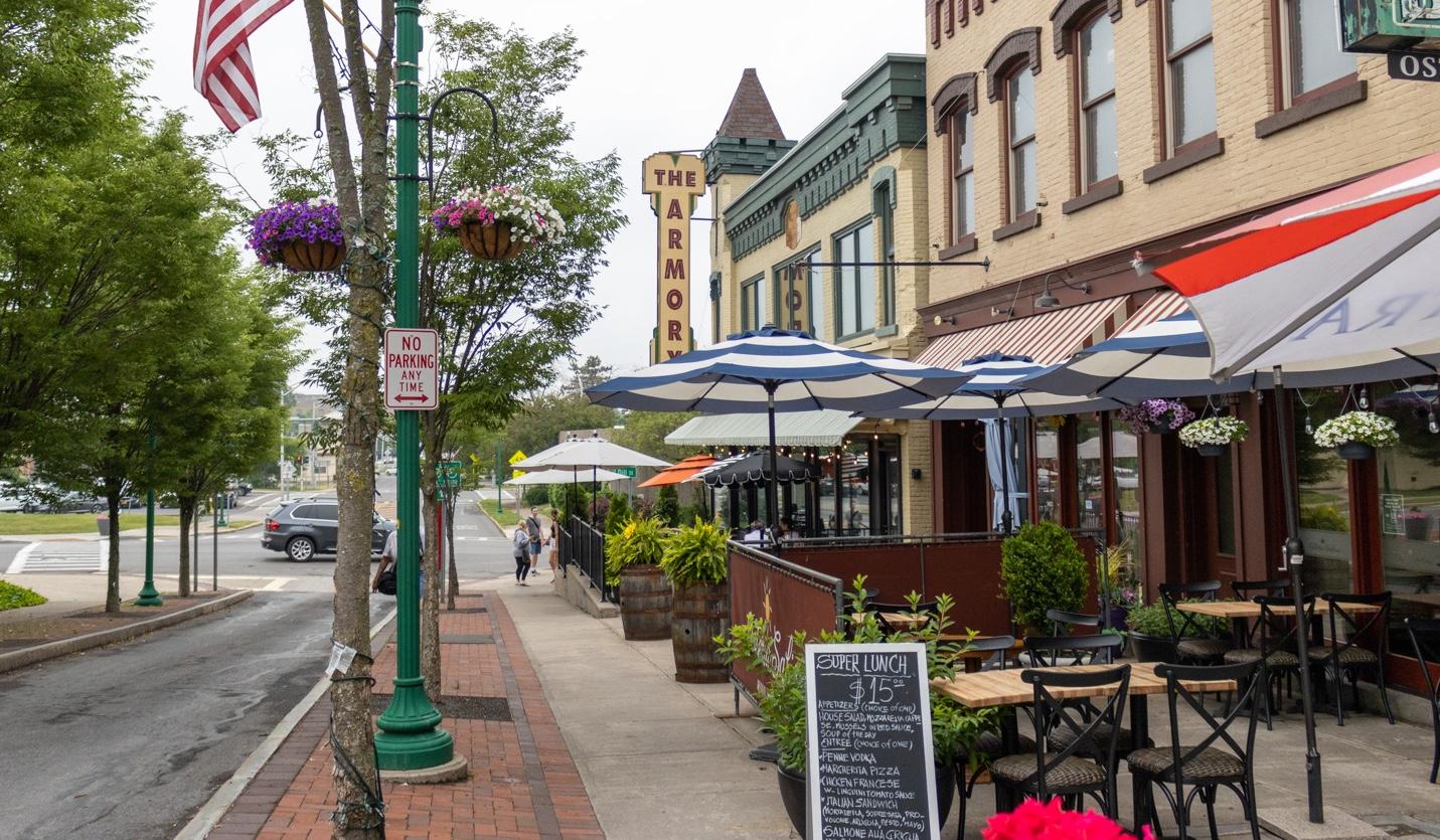 The Wedding Website of Amber Bryce and Noah Kieft