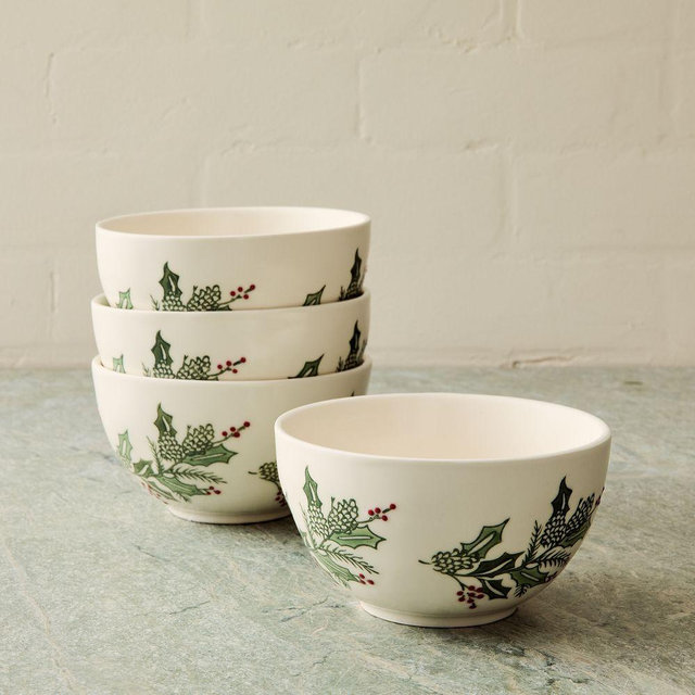 Tannenbaum Stoneware Holly Cereal Bowl, Set of 4