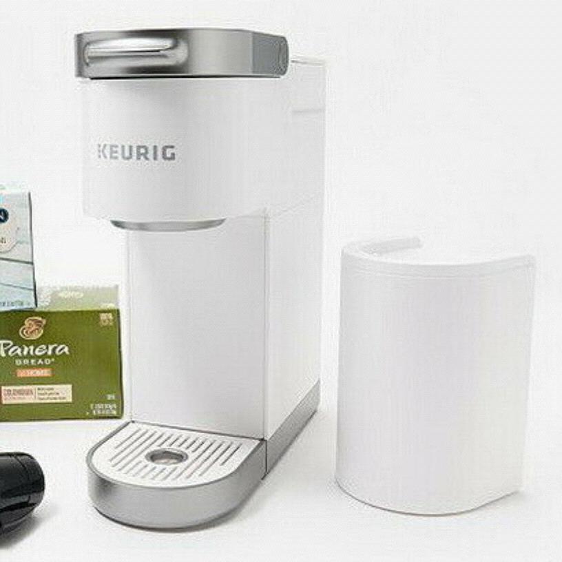 Keurig® K-Mini Plus™ Single Serve K-Cup® Pod Coffee Maker in White