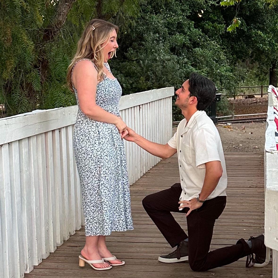 The moment Jeremy got on one knee and Janelle realized he was proposing! Moment captured by Maria and Macrae Diamond 🤍