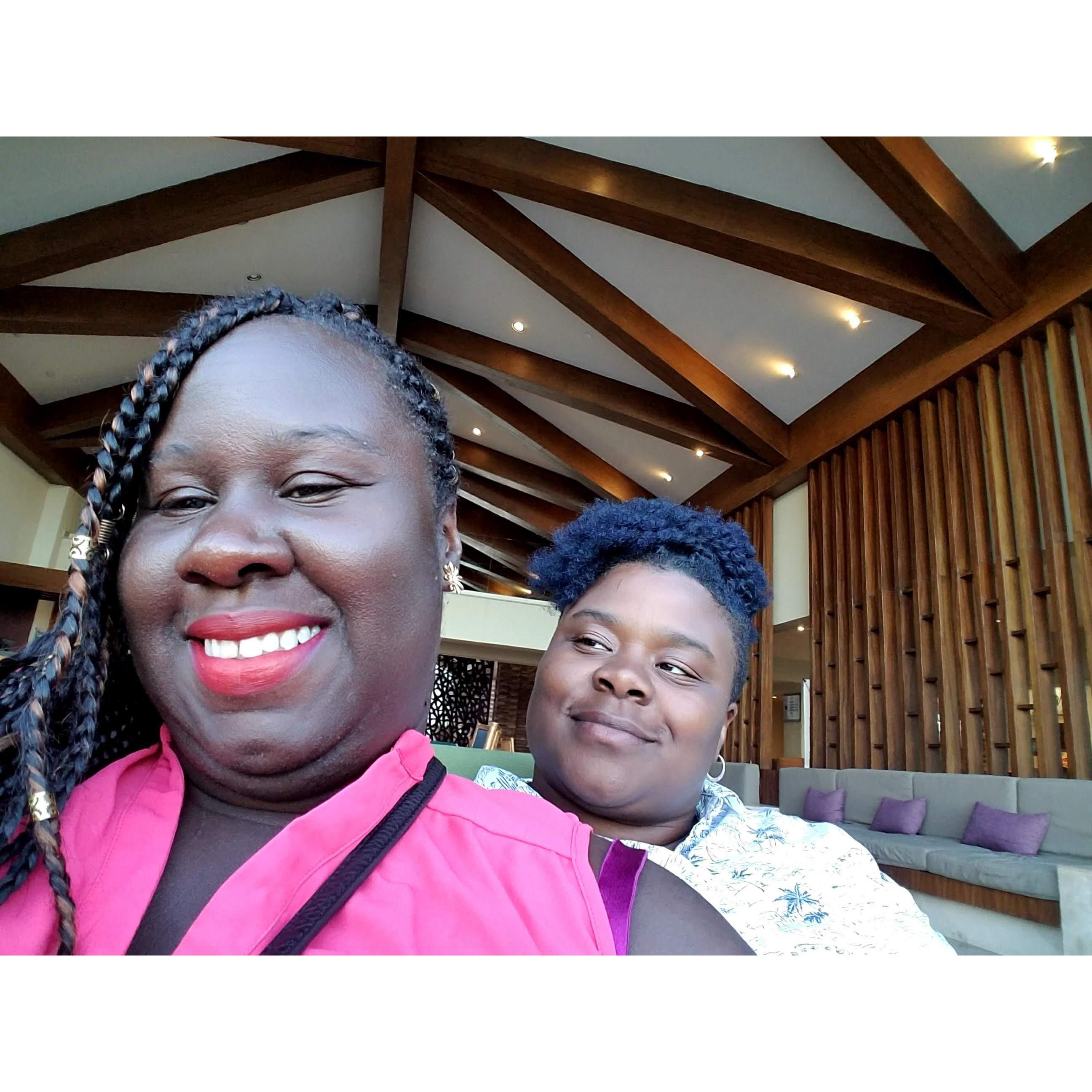 I only have eyes for you...

Cabo San Lucas, Mexico
May 2018