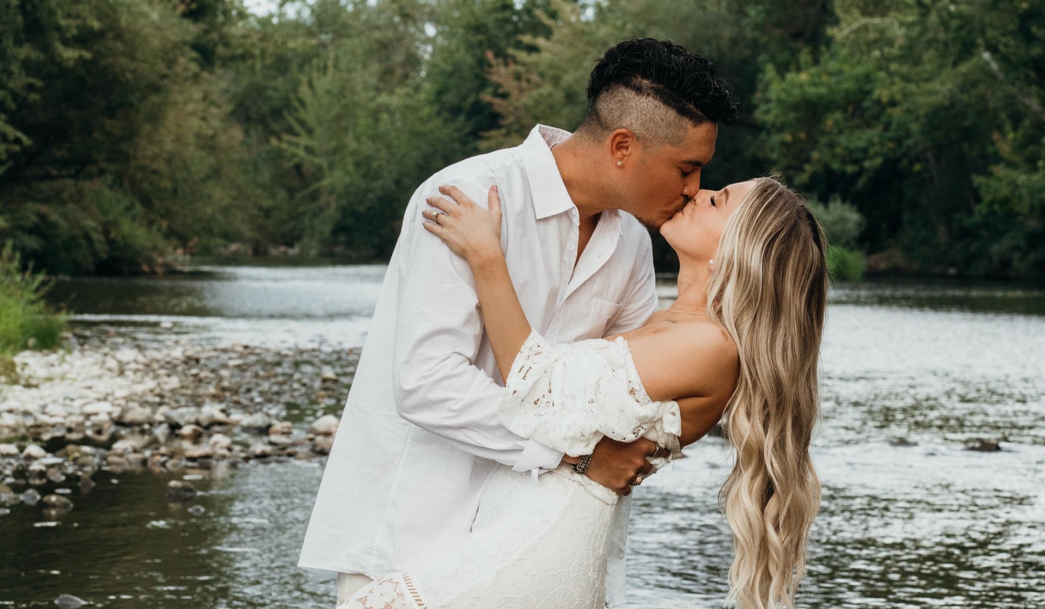 The Wedding Website of Avianna Davis and Denn Angelo Aras