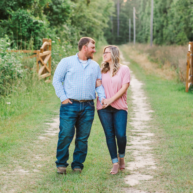 Engagement Pictures!! May, 2021