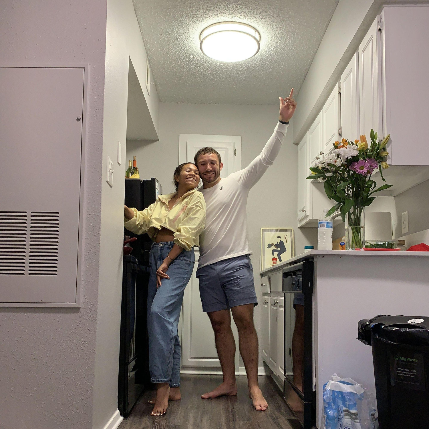 Robert moving Chelsi into her grad school apartment.
