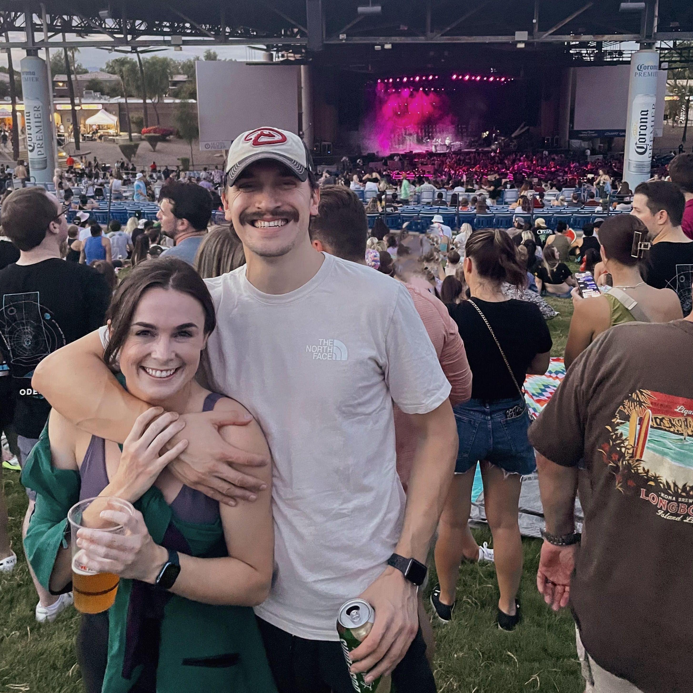 ODEZSA! Doin one of our favorite things together and watching live music!