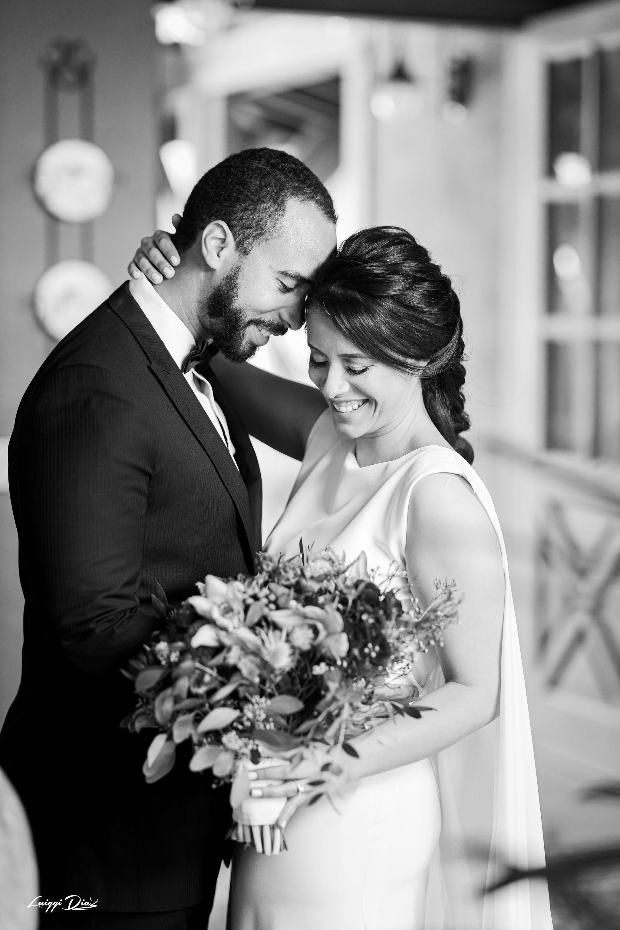 The Wedding Website of Luz Harisma and Tomás Pascual