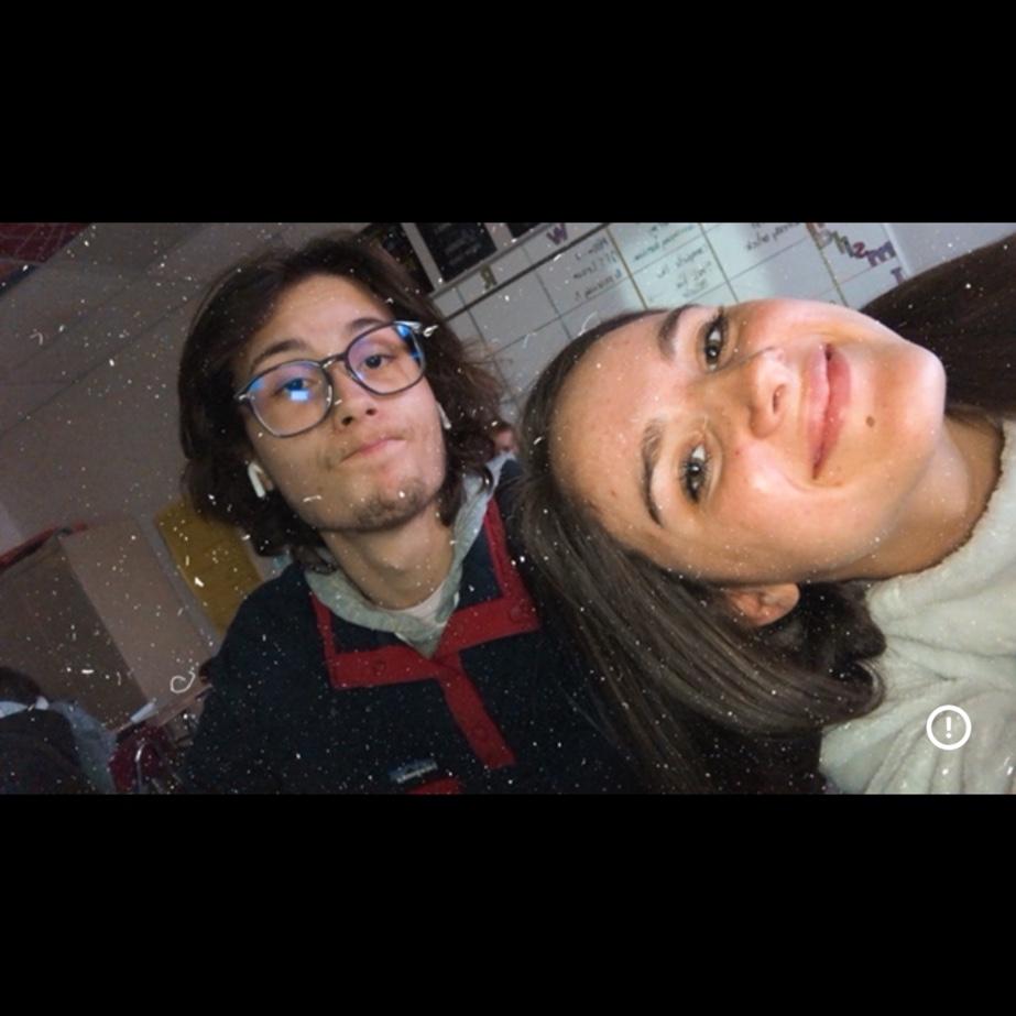 Highschool Besties