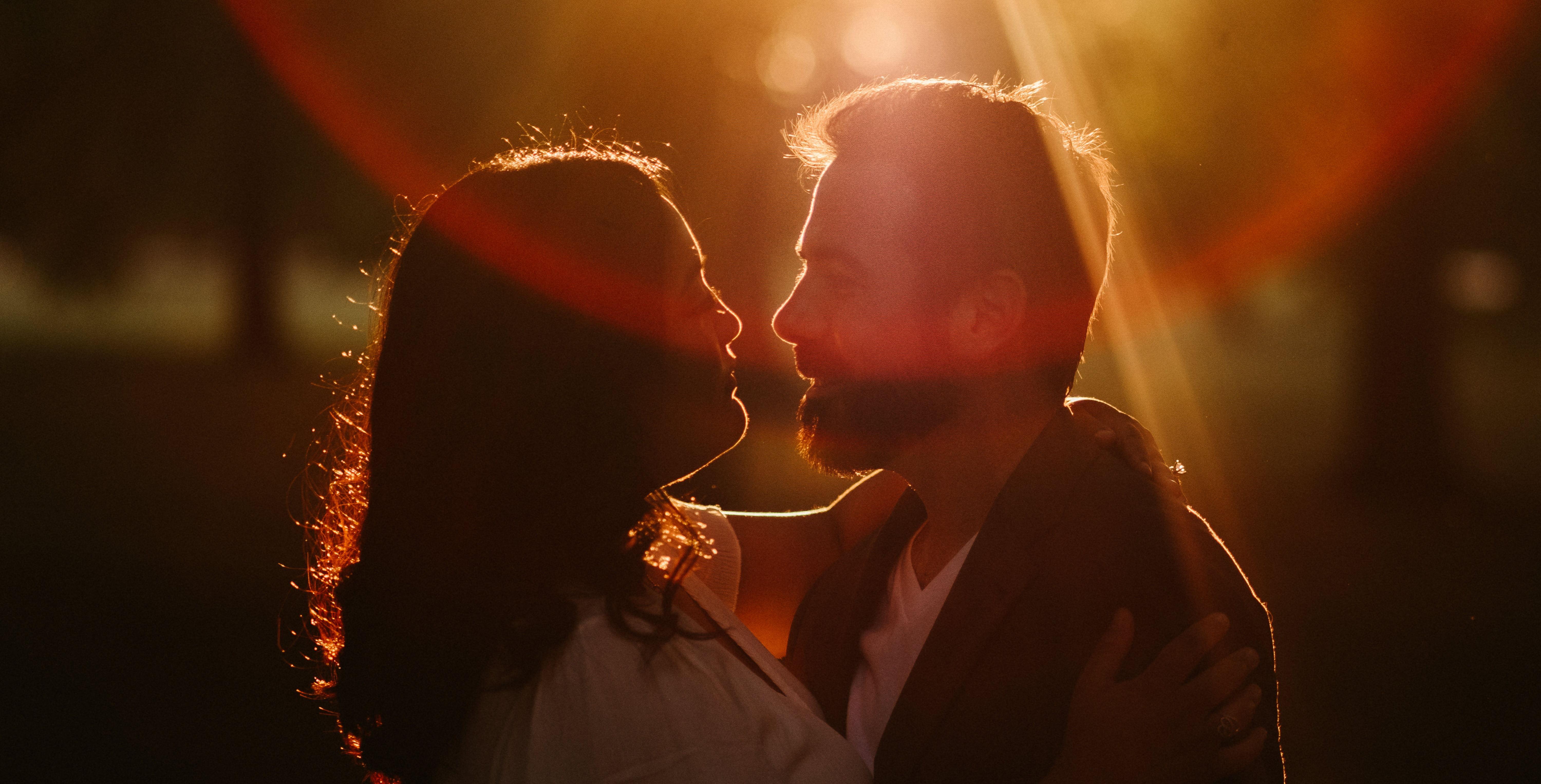 The Wedding Website of Ajanta Raman and Leo Harelson