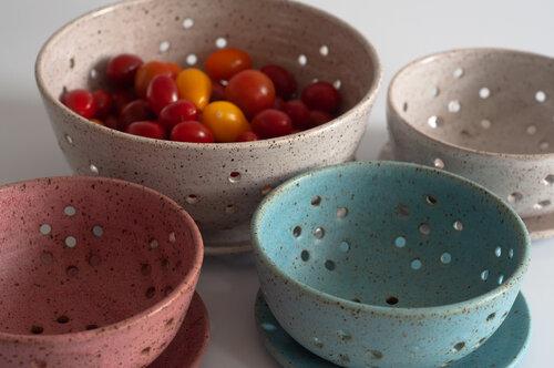 Small Berry Bowl with Dish in Coral