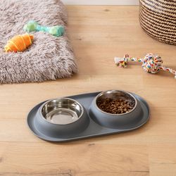 Feeding Supplies | Zola