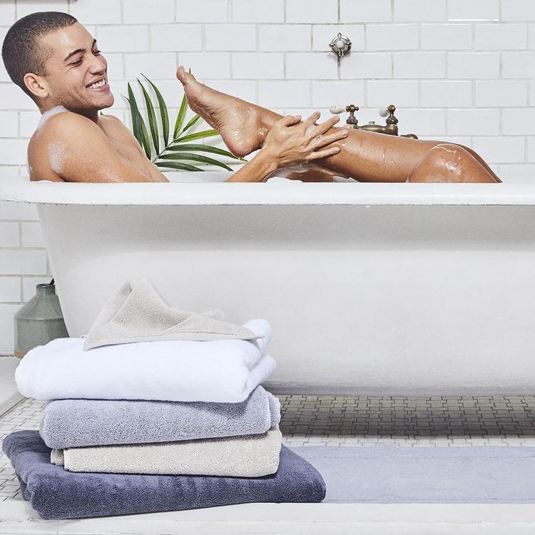 Review: Brooklinen's Comfy New Bath Towels Are Super Plush and