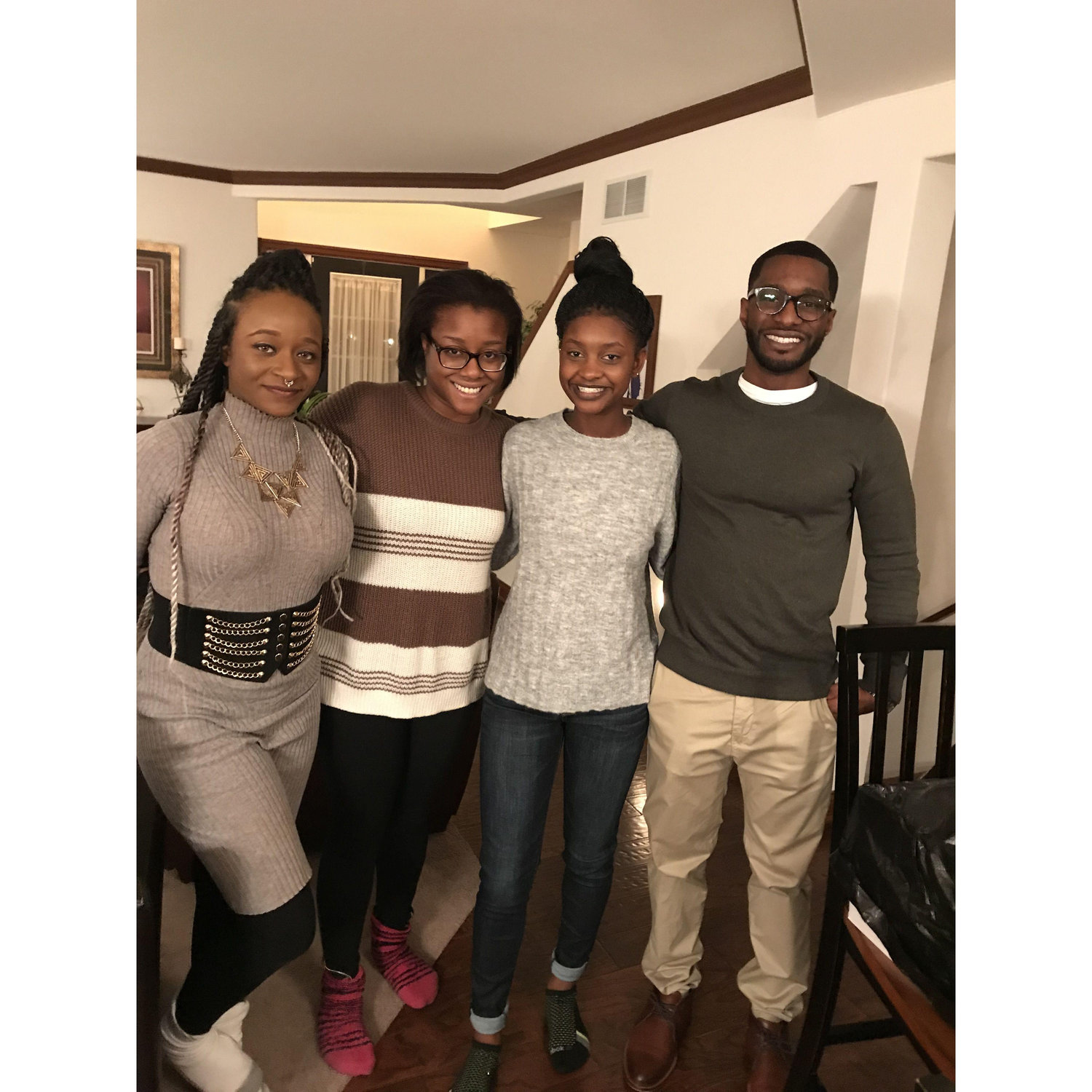 Lauren and her cousins over the holiday. (Kyle,Kori and Zoe)