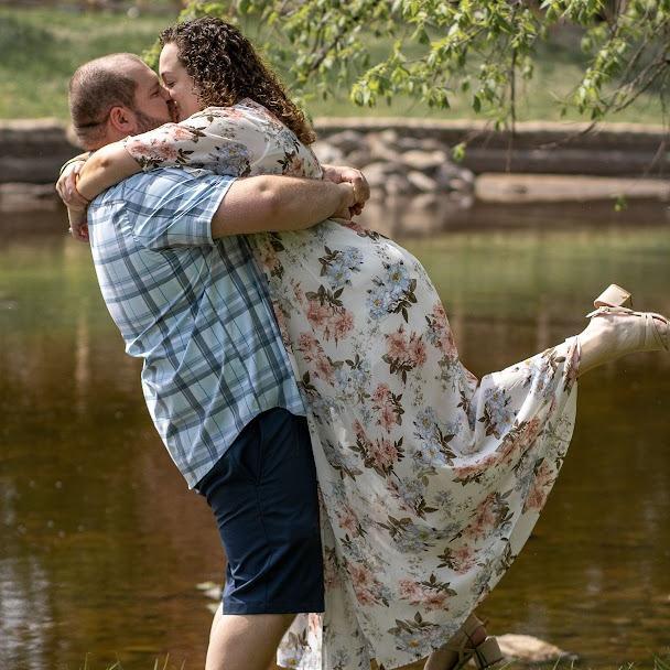 Engagement photos: Maddie Rose Photography
