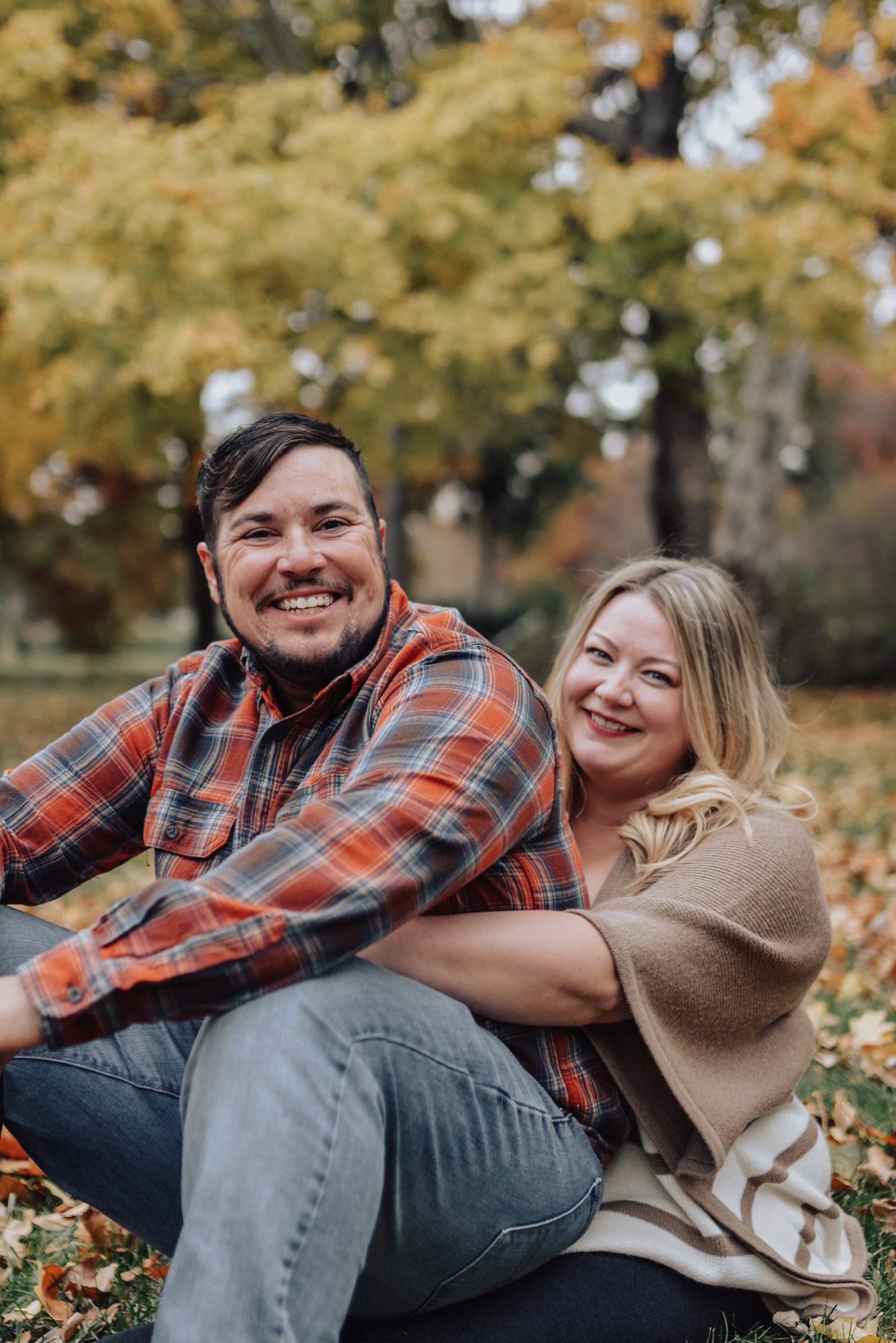 Photographer (blissful spirit): act normal and comfortable