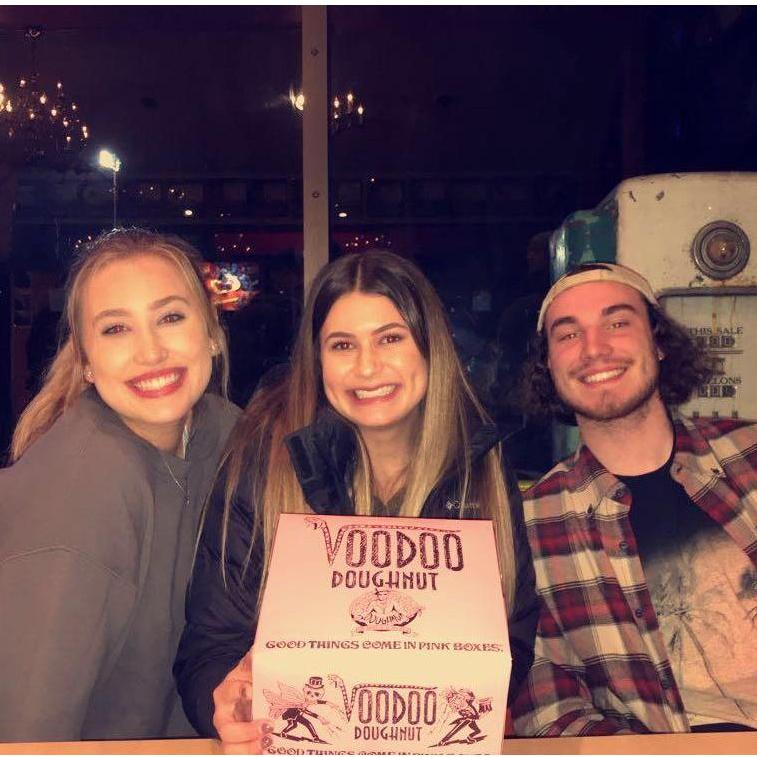 Jonah with the two maids of honor after meeting Allie for the first time