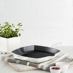 Le Creuset - Enameled Cast Iron Skillet Grill