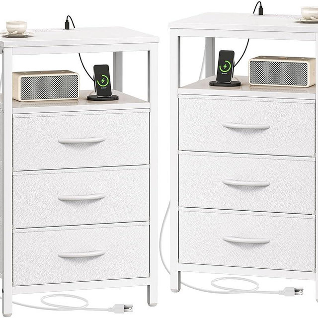 Huuger Nightstands Set of 2, 27.6 Inch End Tables with Charging Station, Bedside Tables with Drawers, PU Leather Finish, USB Port and Outlet, Night Stands for Bedroom, White