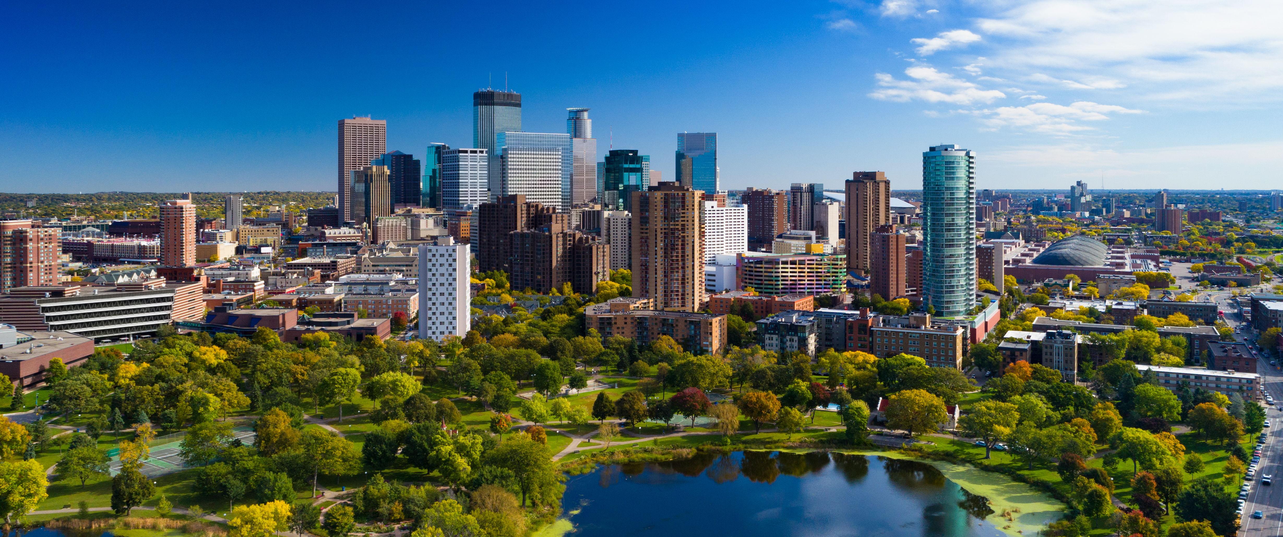 The Wedding Website of Max Uetz and Vicky Agromayor